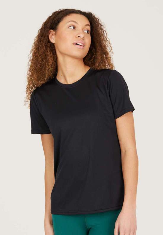 Функциональная рубашка из дышащего материала. Rosalva