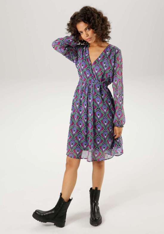 Платье-блузка с экстравагантным