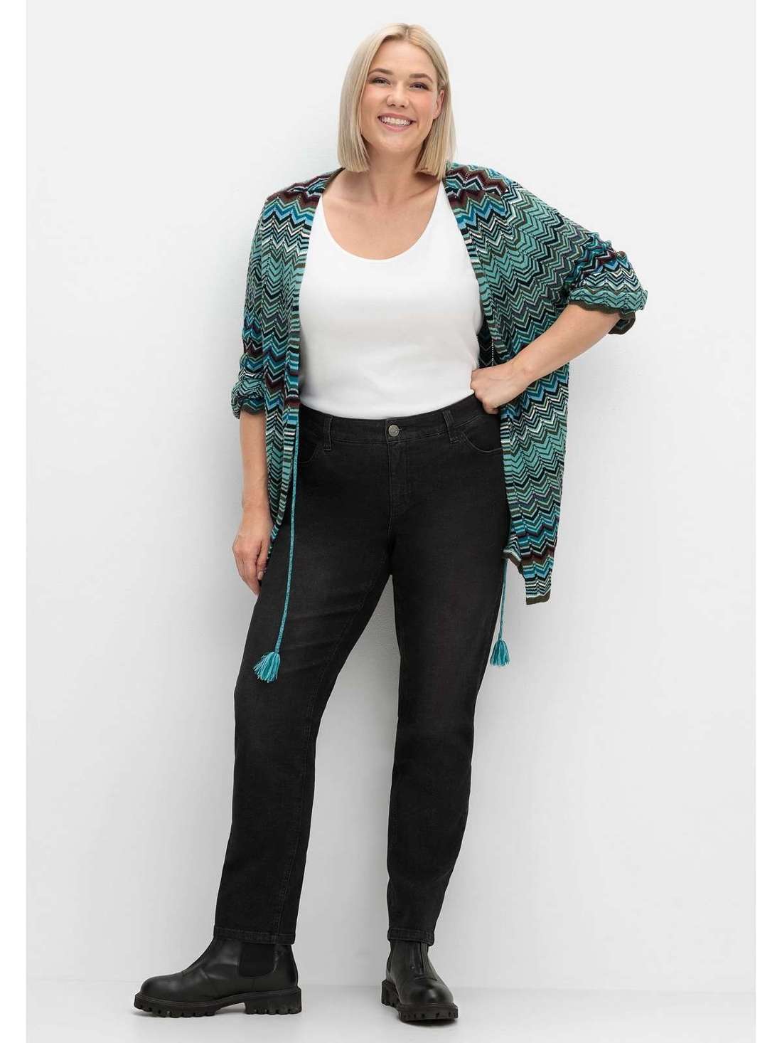 Джинсы-стрейч удобного фигурного кроя VERENA. Große Größen