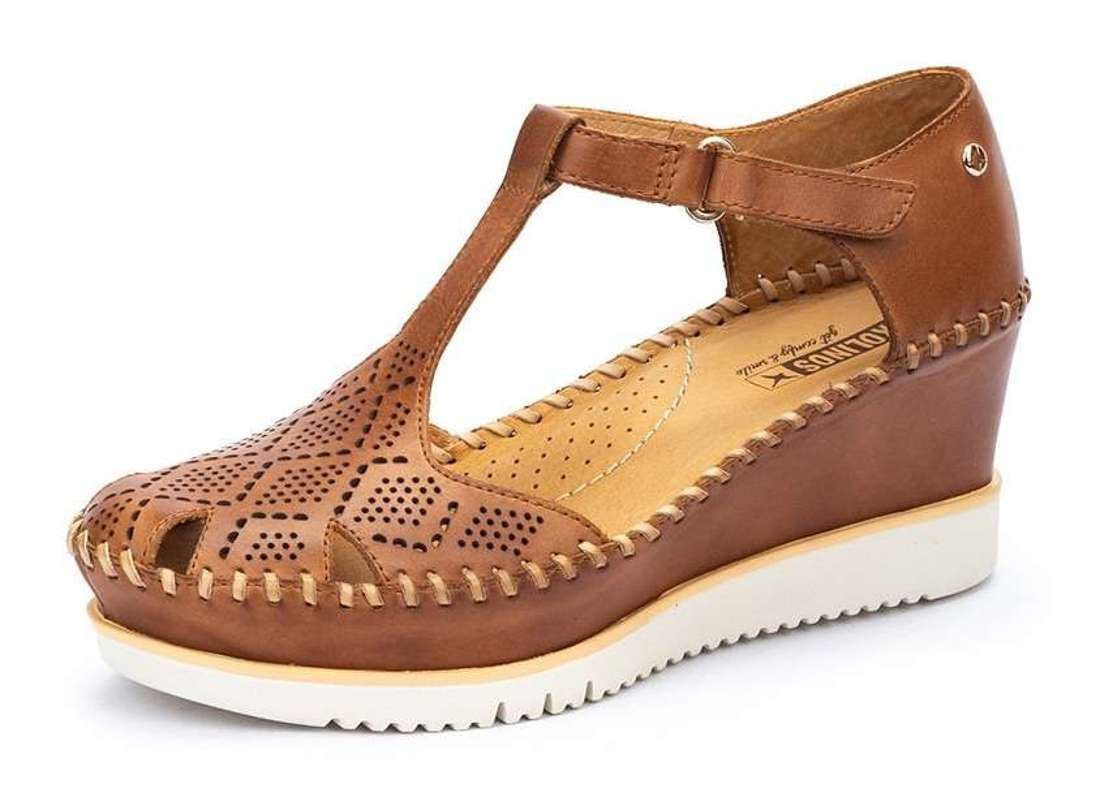 босоножки на танкетке AGUADULCE