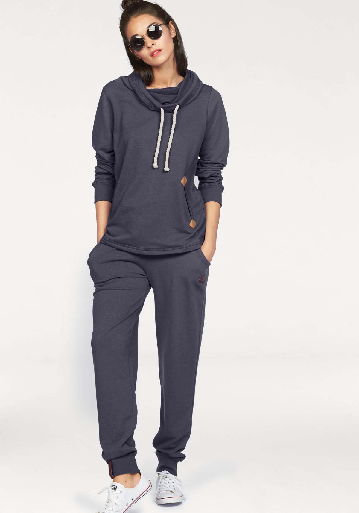 Спортивный костюм Essentials Joggingsuit