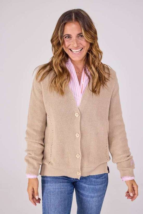 Кардиган с вышивкой на рукаве LiseL