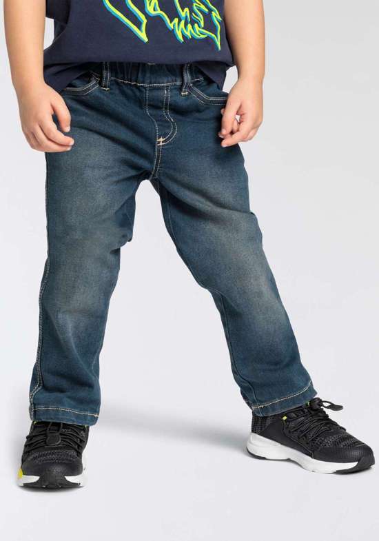 Джинсы без застежки удобной ширины