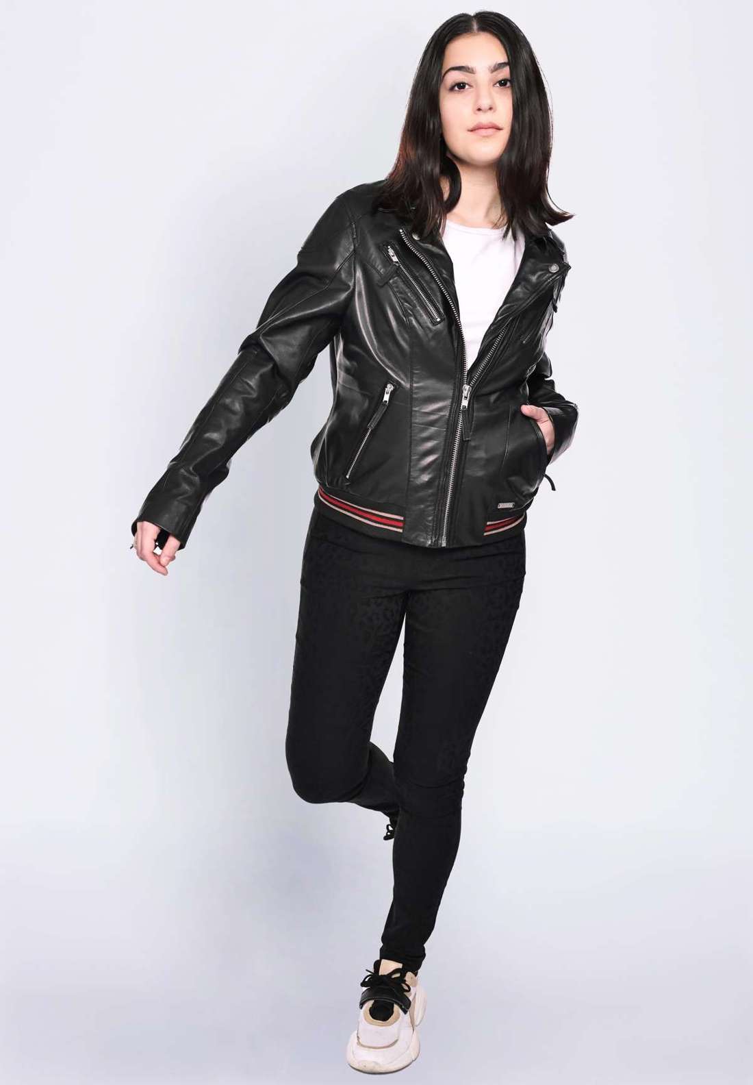 Кожаная куртка 31020149