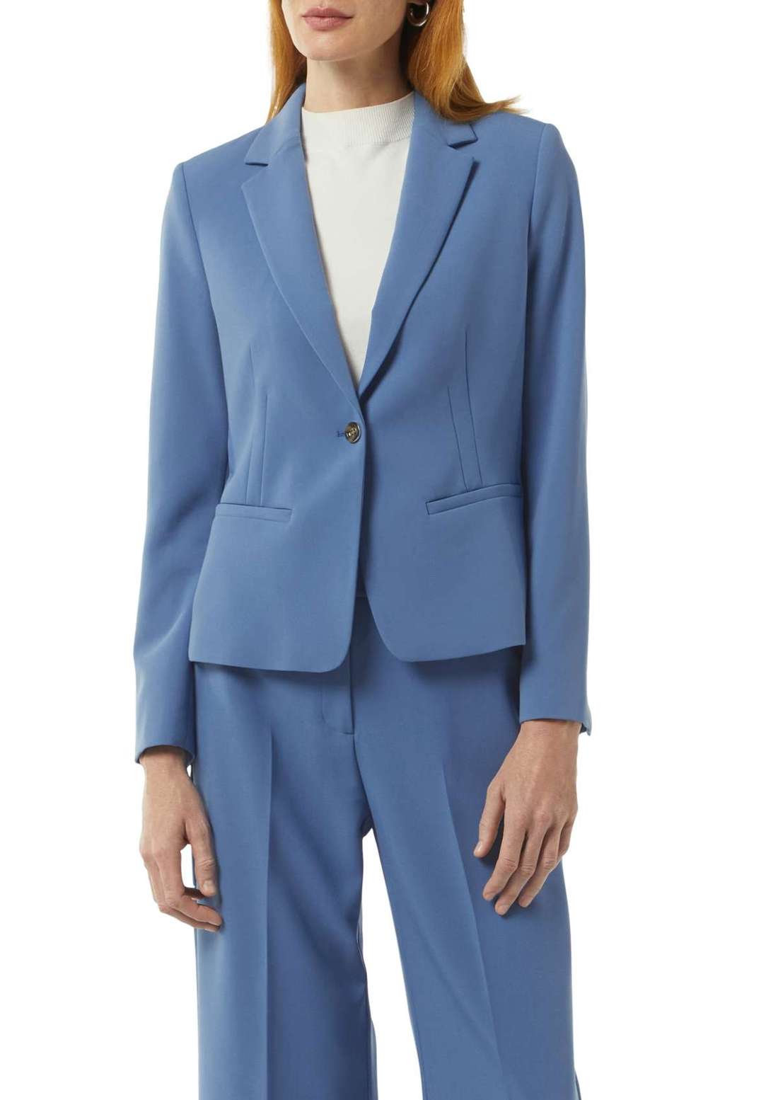 Короткий пиджак с воротником с лацканами