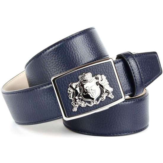 Кожаный ремень с блестящим гербом
