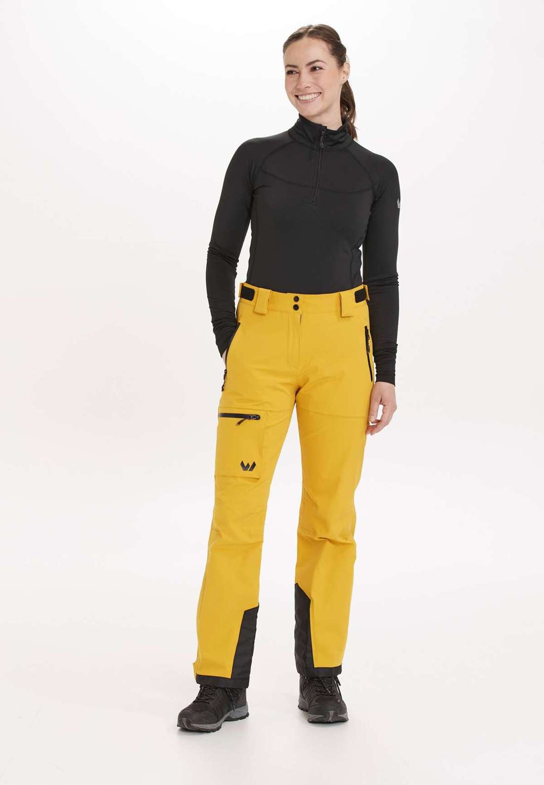 Рубашка с длинными рукавами, молнией и воротником-стойкой. Blume