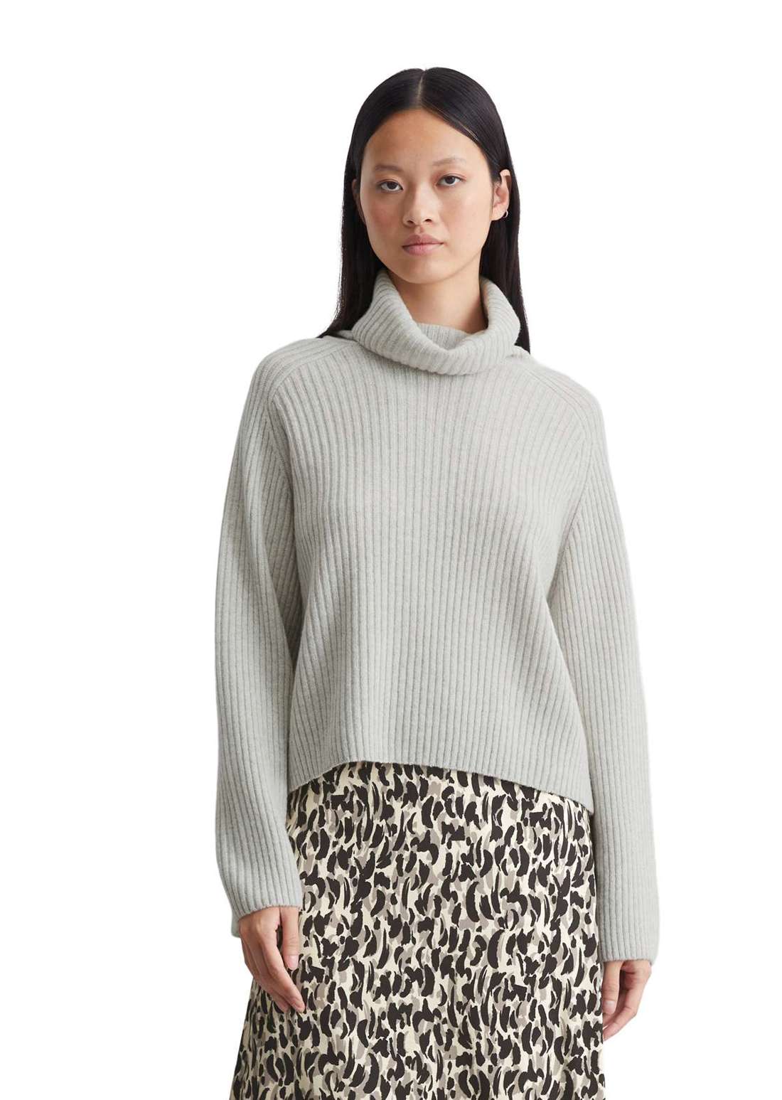 Свитер с высоким воротником aus softem Schurwolle-Mix