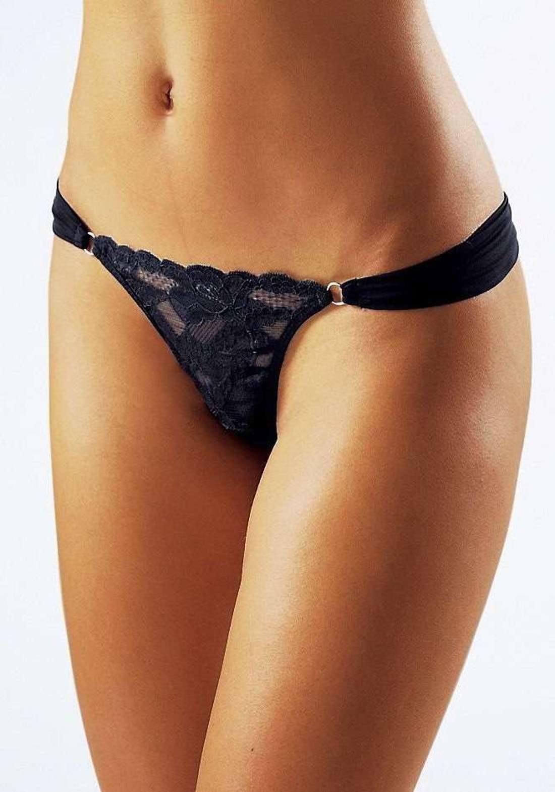 Шнурок с ювелирной деталью сзади