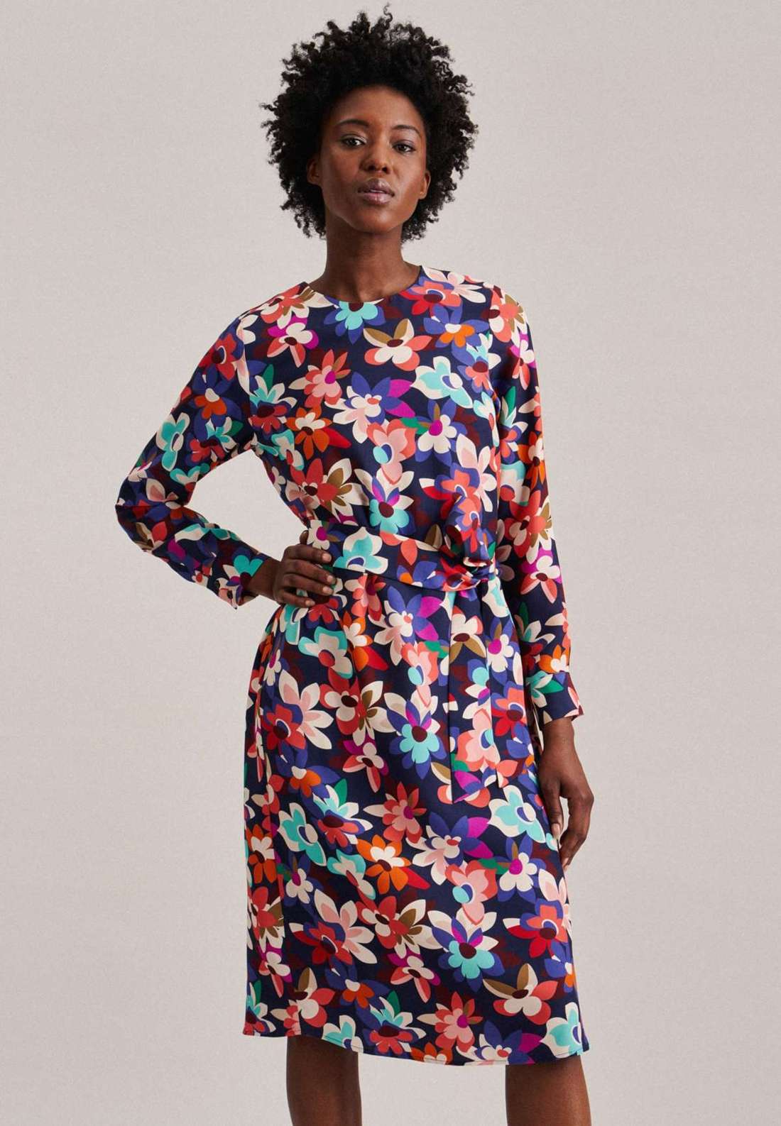 Летнее платье Schwarze Rose