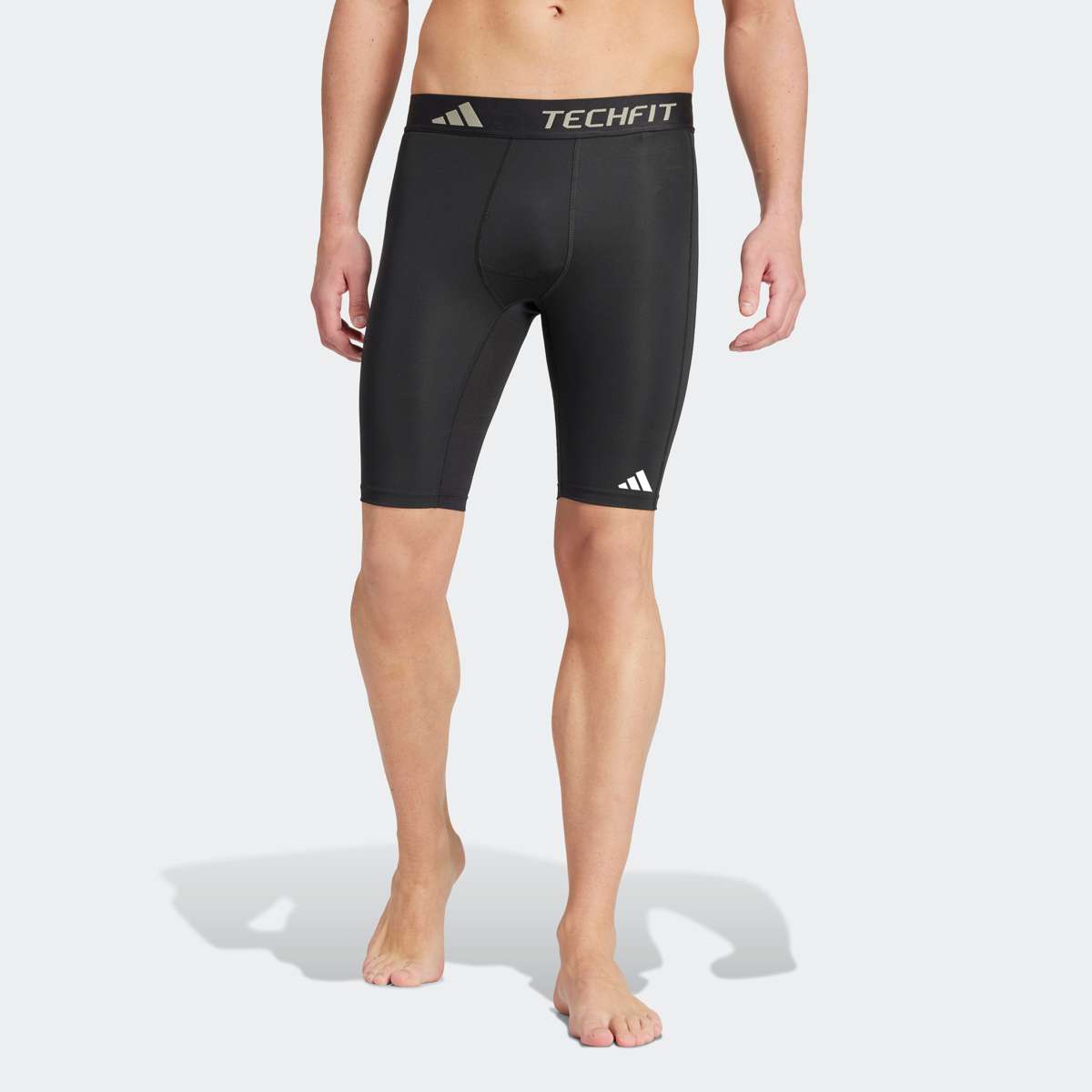 шорты TF BASE SHORT T