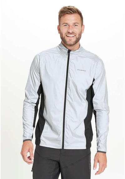 Куртка Softshell с технологией Quickdry.