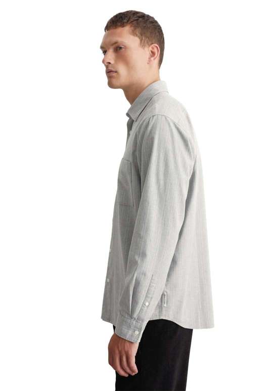 Рубашка с длинным рукавом in sehr leichter Flannel-Qualität