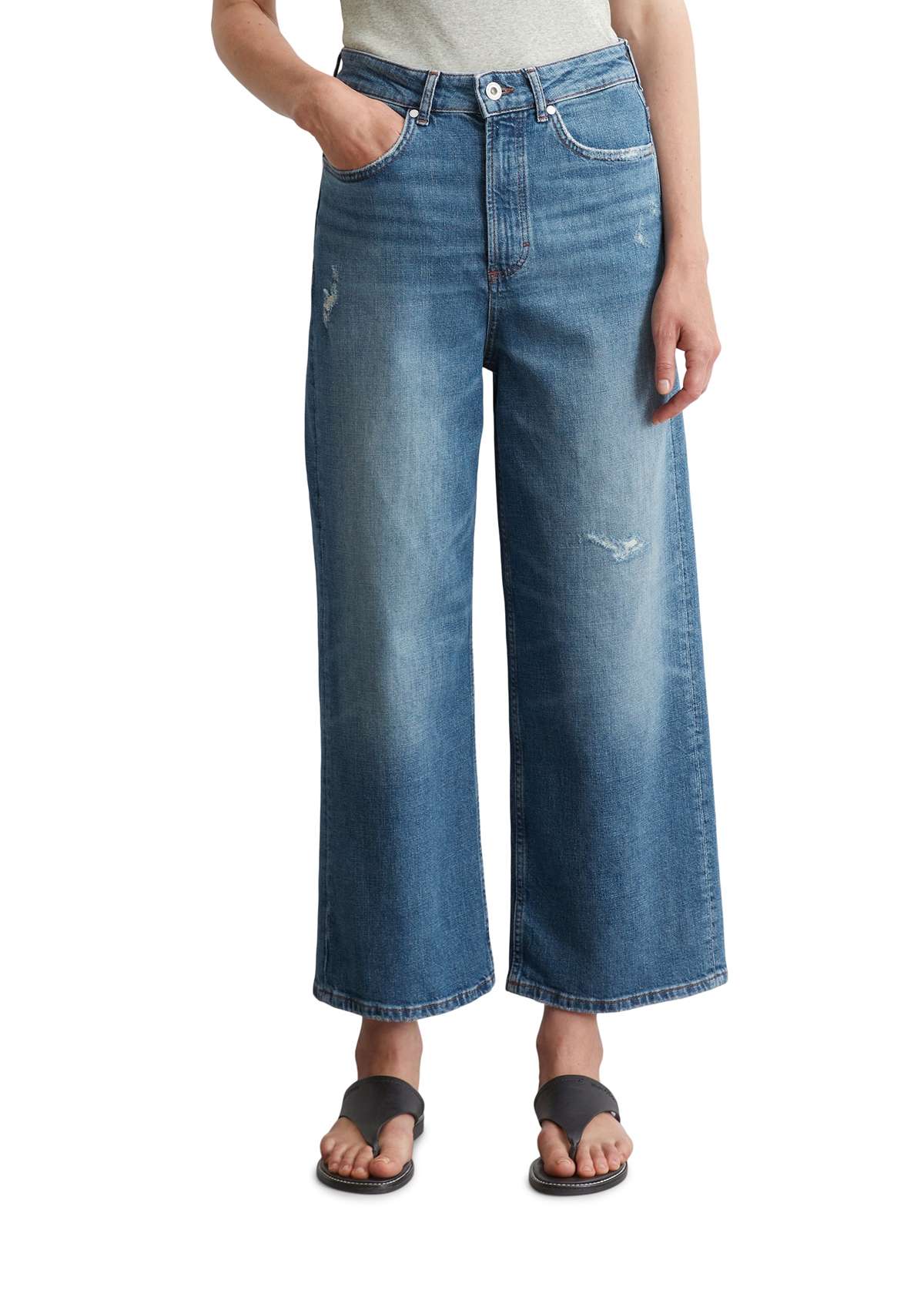 Широкие джинсы im Culotte-Stil