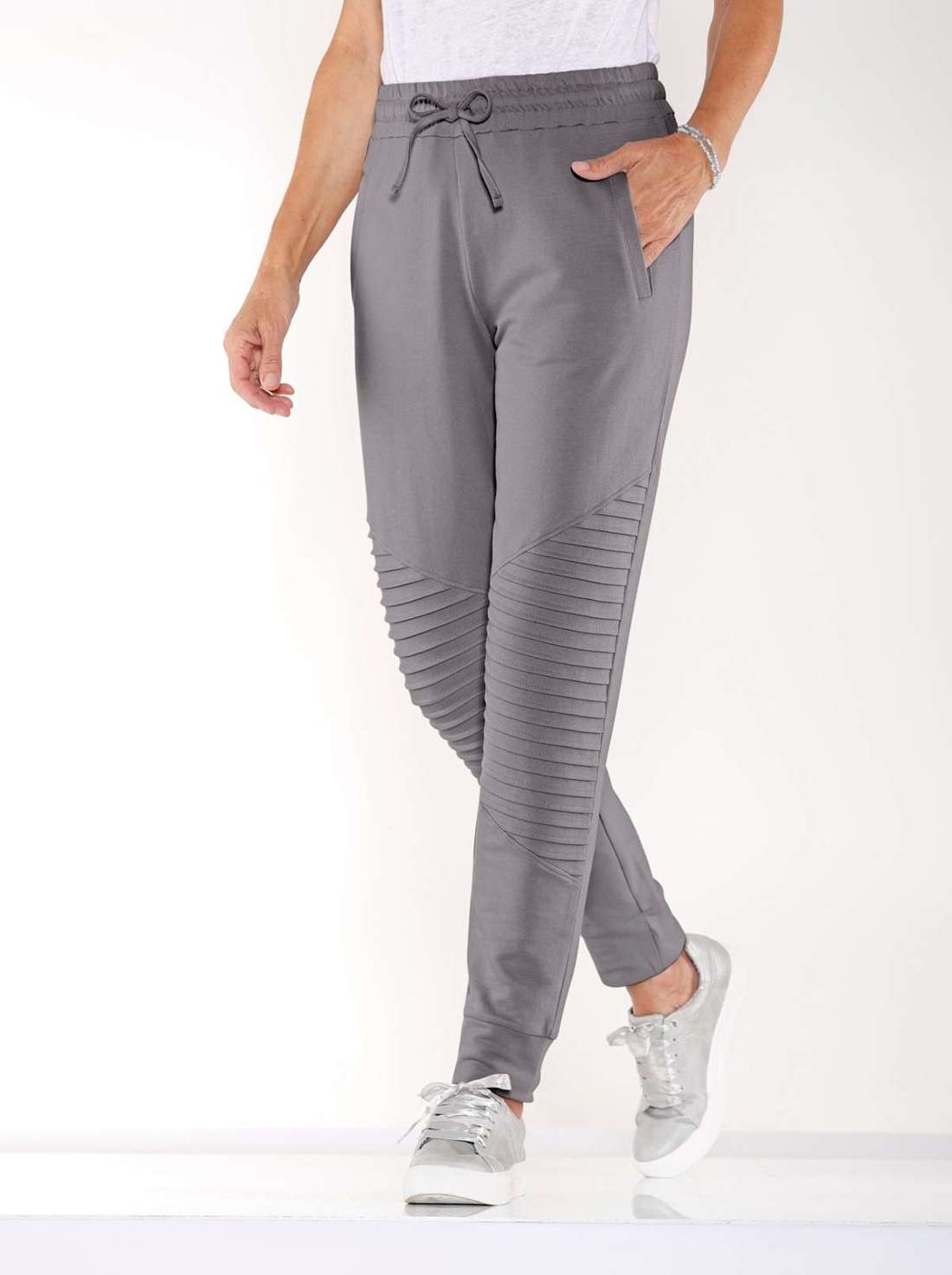 Брюки без застежки