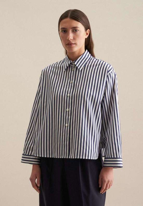 Рубашка-блузка Schwarze Rose