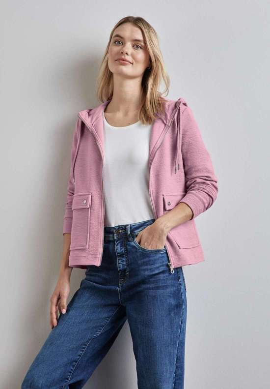 Толстовка с капюшоном структурированного вида