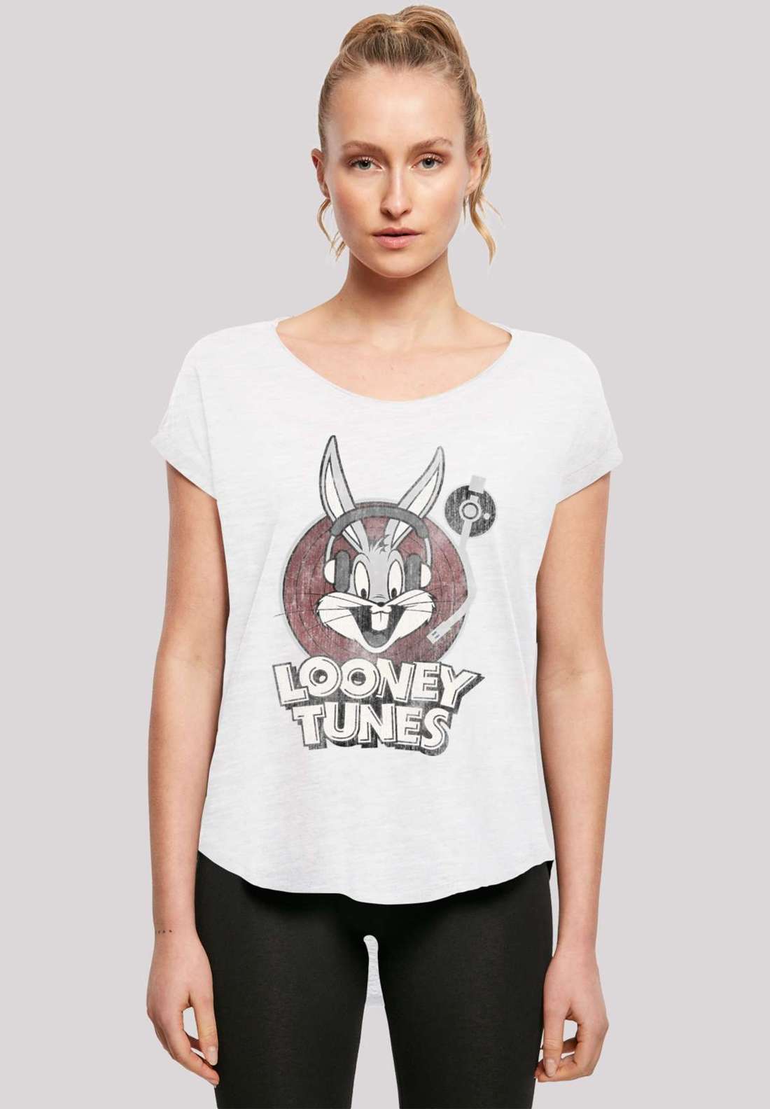 футболка Looney Tunes Bugs Bunny`