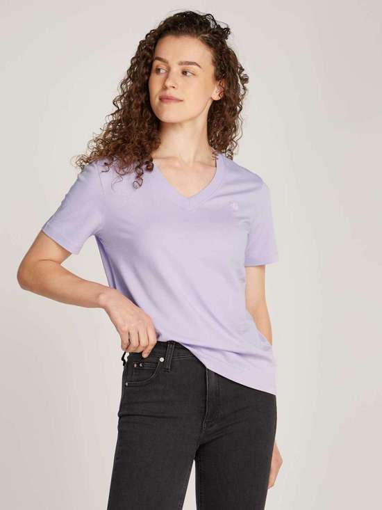 Футболка с логотипом бренда CK EMBRO BADGE V-NECK TEE