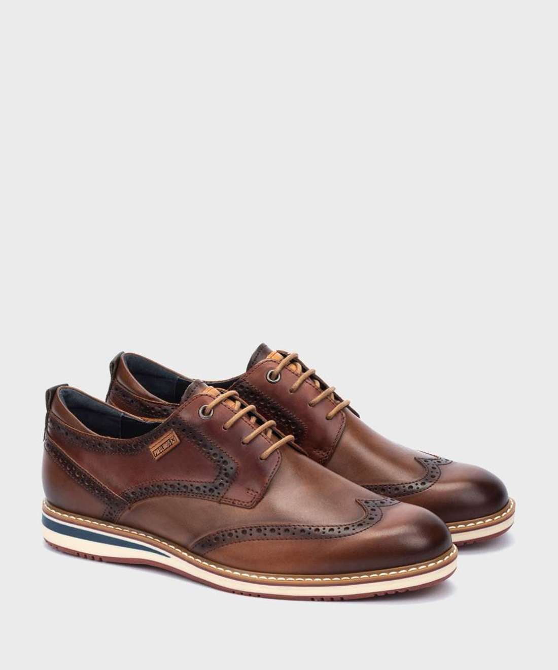 Обувь на шнуровке AVILA