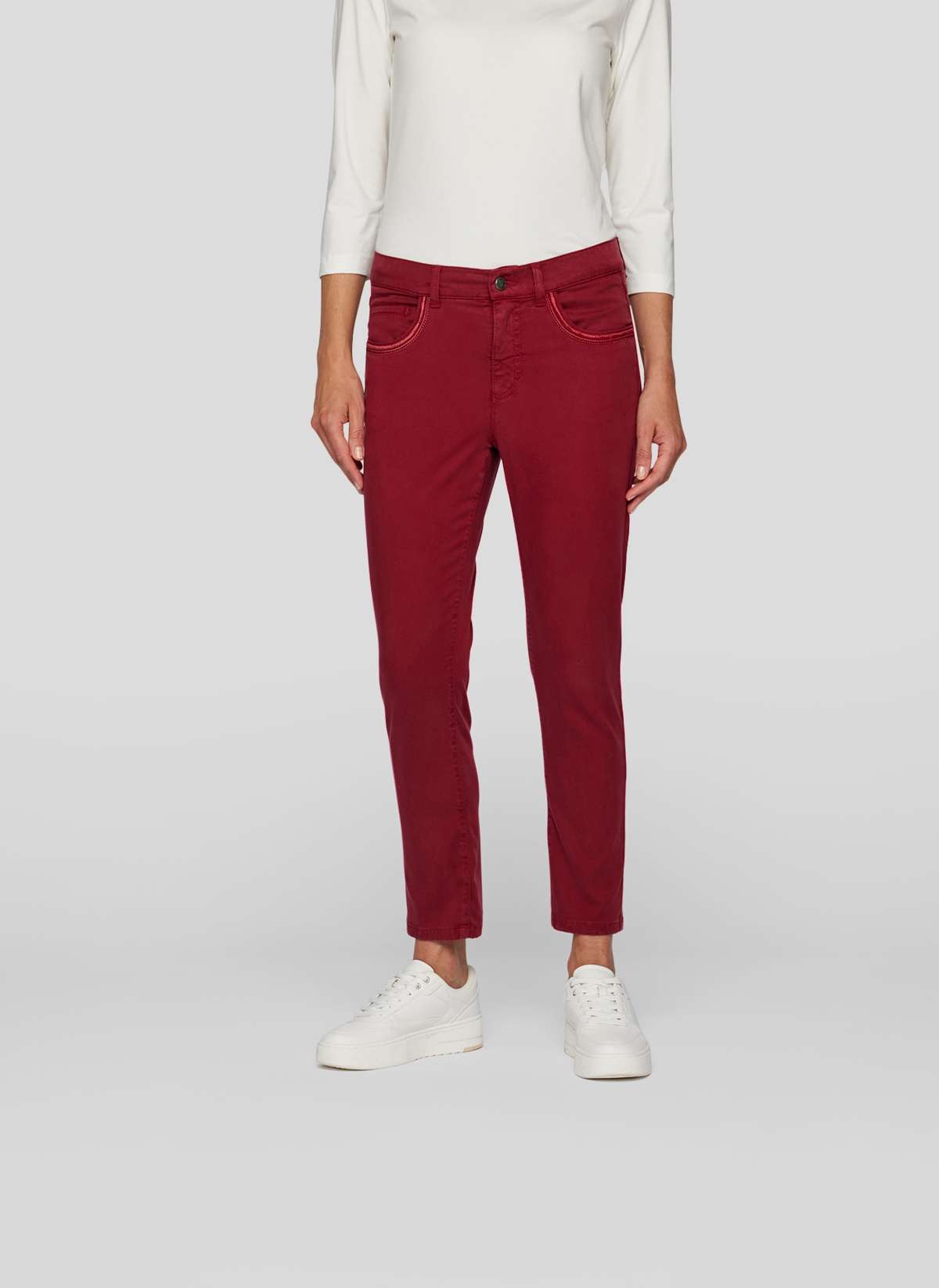 Брюки из джерси Sunny Jeans - stilvolle Vielseitigkeit fur jeden Tag