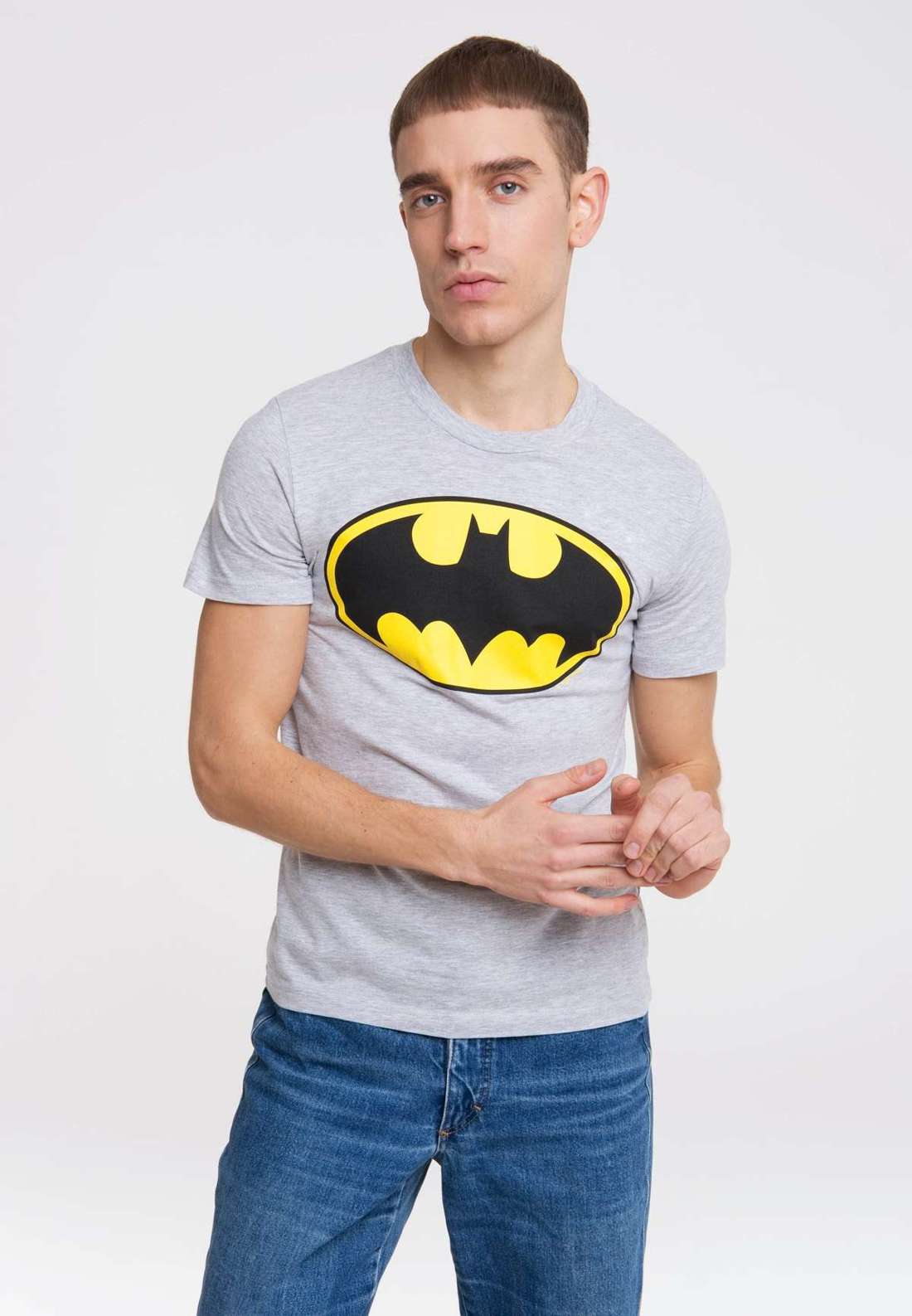 Футболка с крутым логотипом супергероя BATMAN - LOGO
