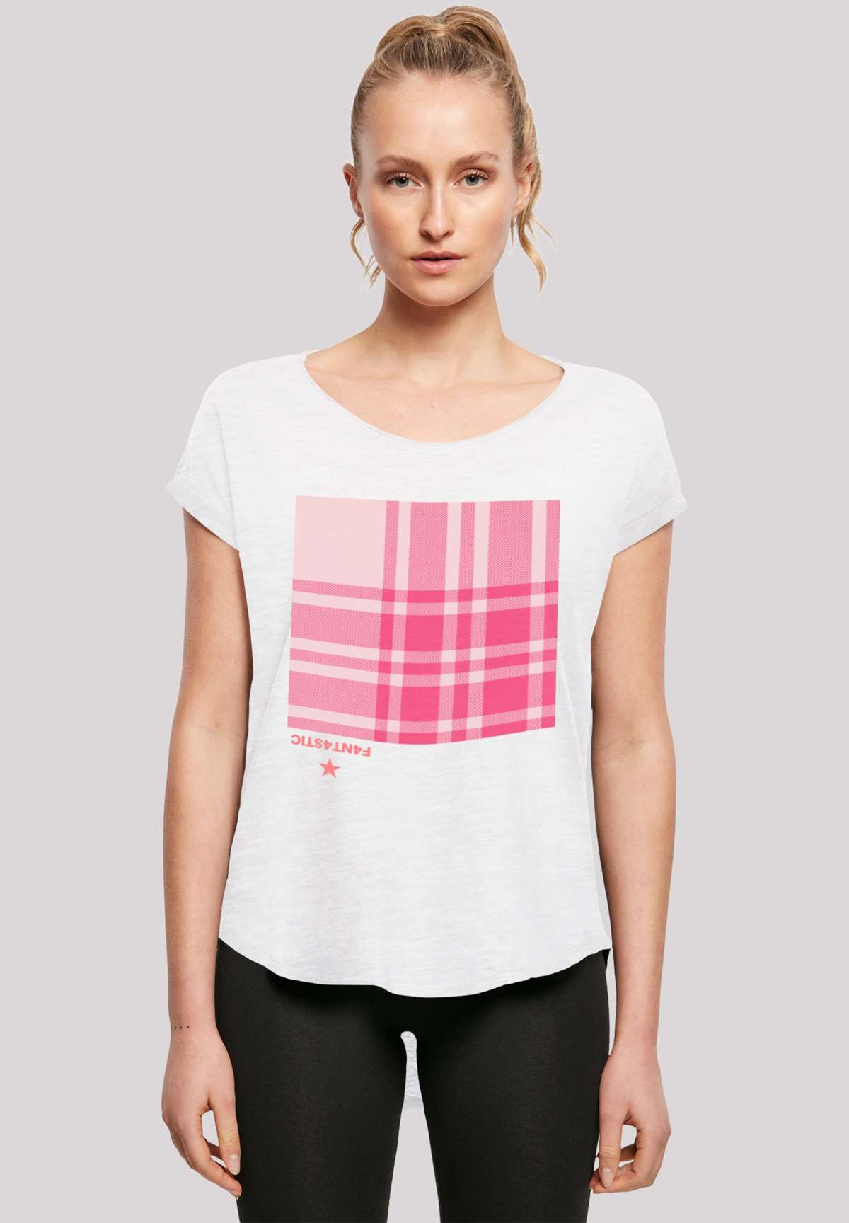 футболка Karo Pink