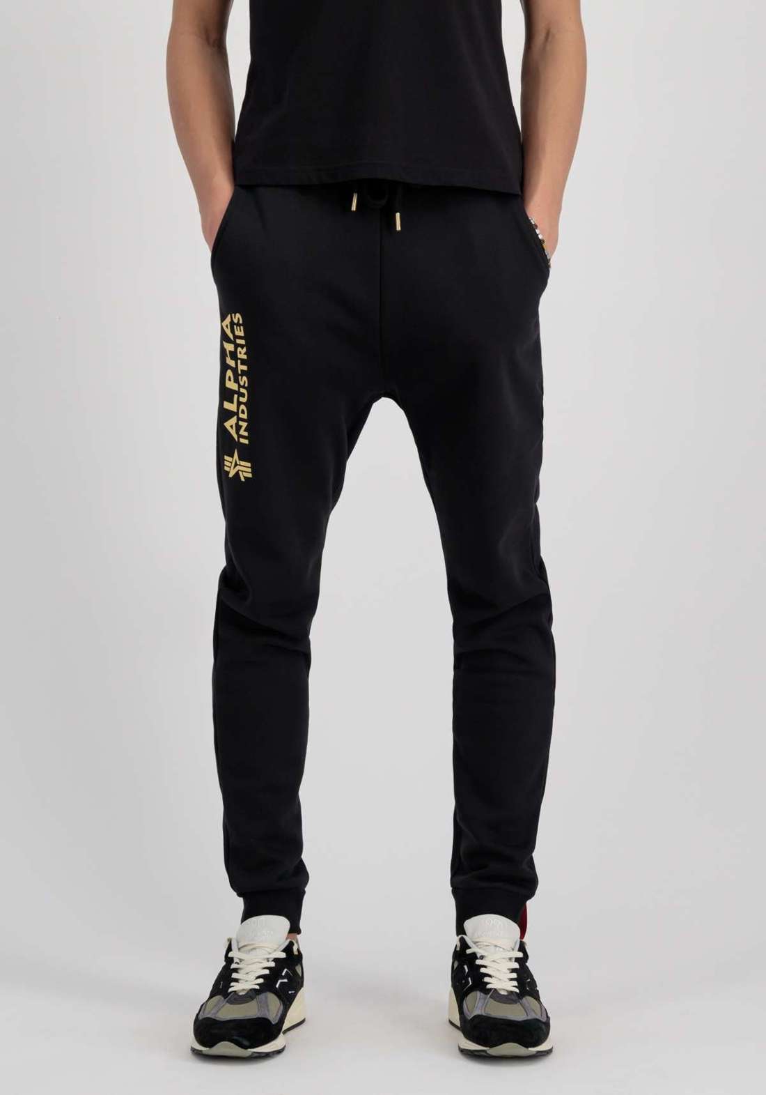 Спортивные штаны Men - Jogger Basic Jogger AI Foil Print