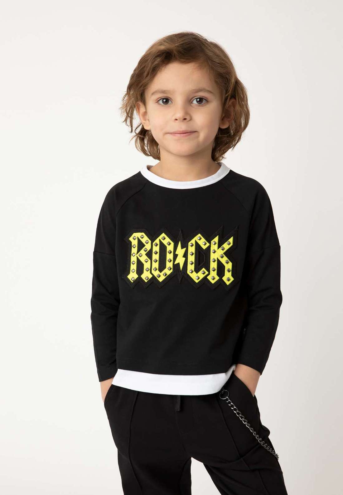 Рубашка с длинными рукавами и стильным контрастным принтом