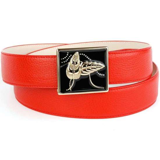 Кожаный ремень с глазурованной застежкой ручной работы.