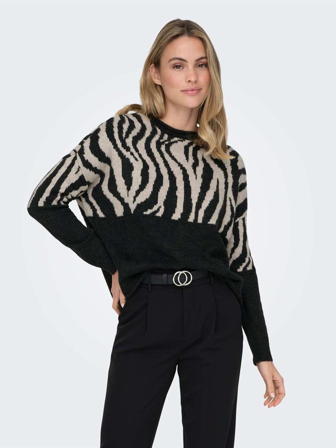 Свитер с круглым вырезом ONLJADE ZEBRA LS O-NECK CC KNT