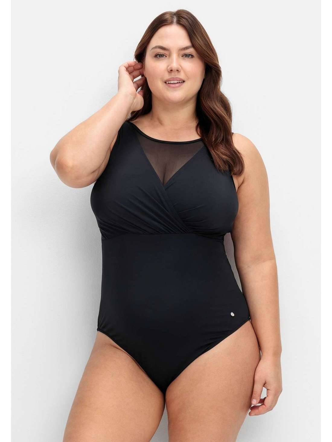 Купальник с запахом и сетчатой вставкой Große Größen