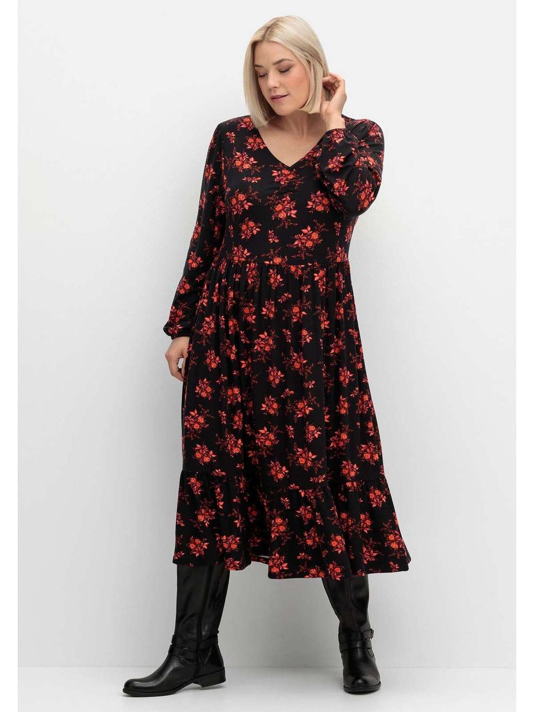 Платье из джерси с цветочным принтом по всей поверхности Große Größen