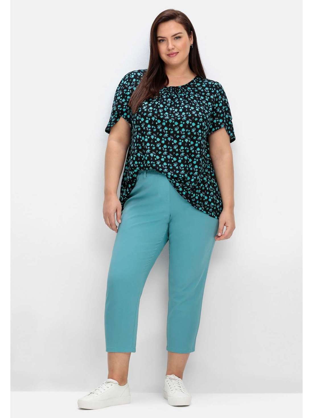 Брюки 7/8 с эластичным поясом. Große Größen