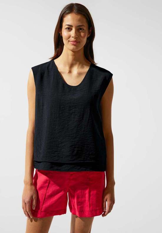 Блузка-топ однотонного цвета