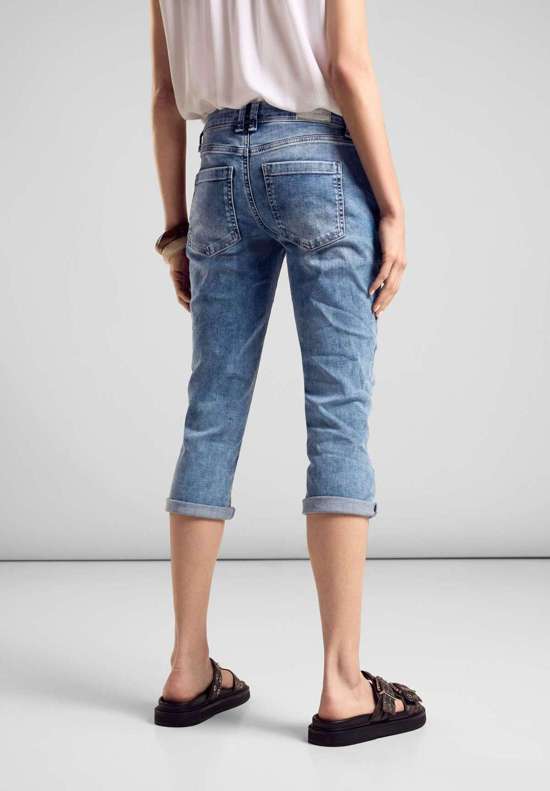 Джинсы комфортного кроя