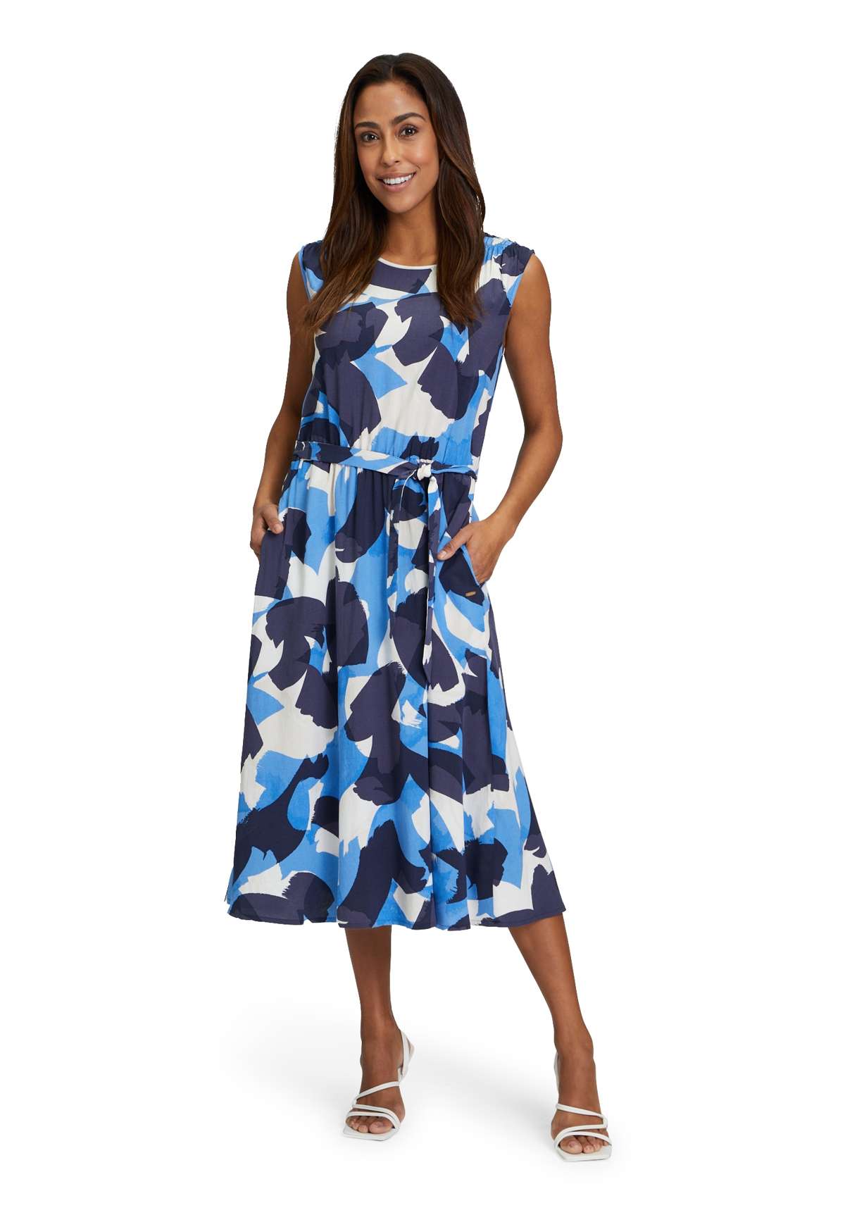 Летнее платье Betty & Co Sommerkleid mit Bindegurtel