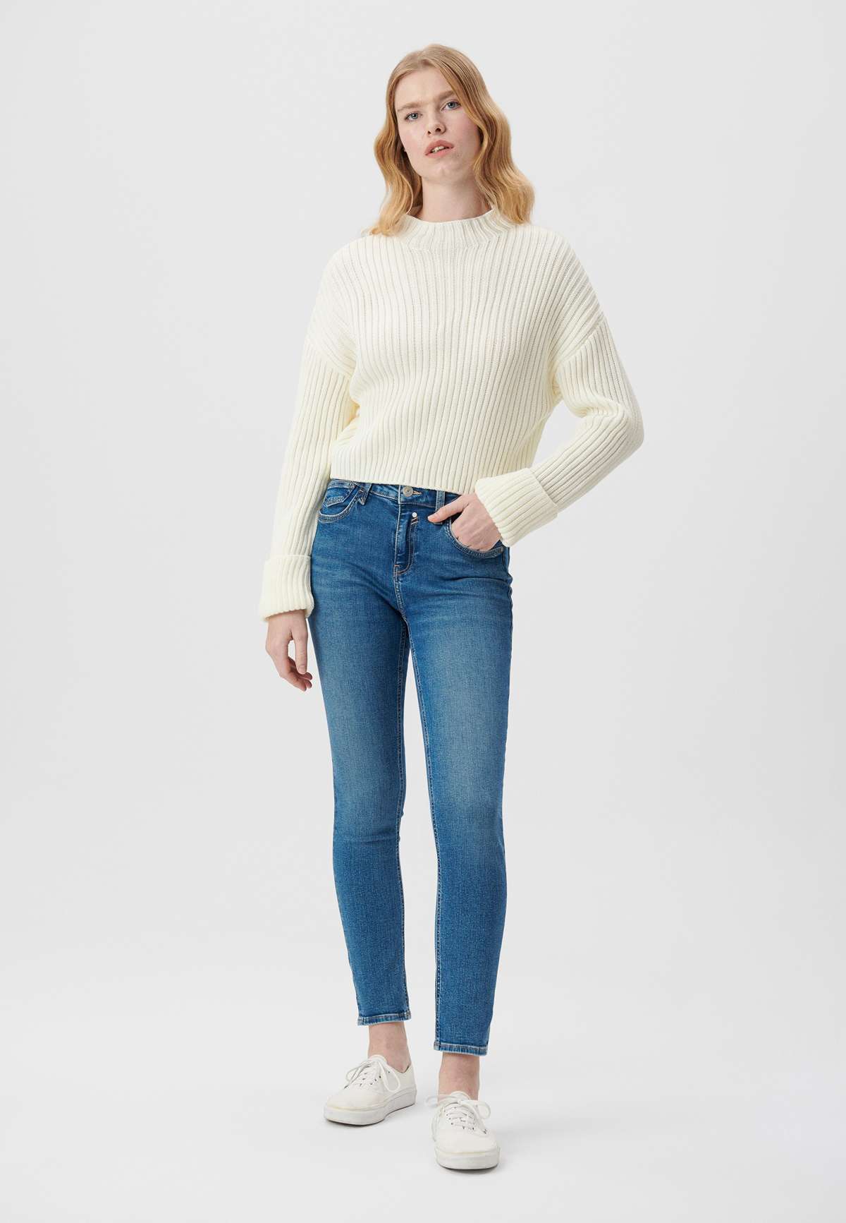 Свитер с воротником-стойкой HIGH NECK SWEATER