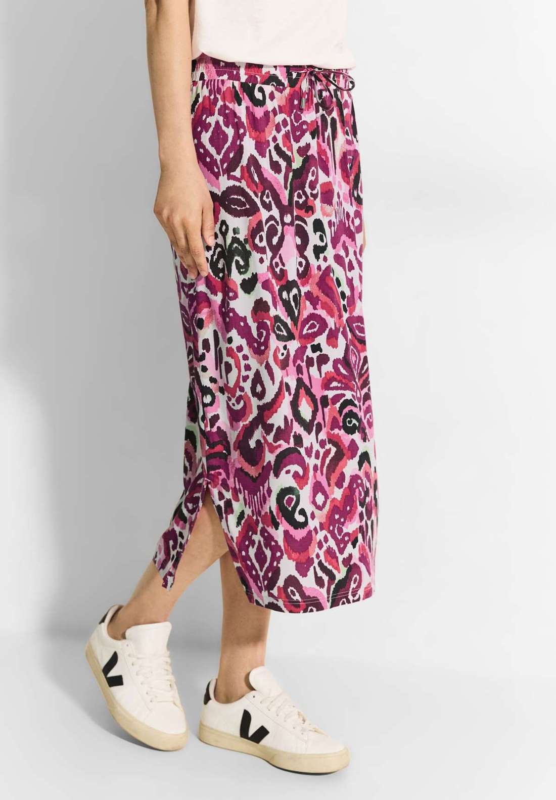 Юбка макси с разрезом по бокам