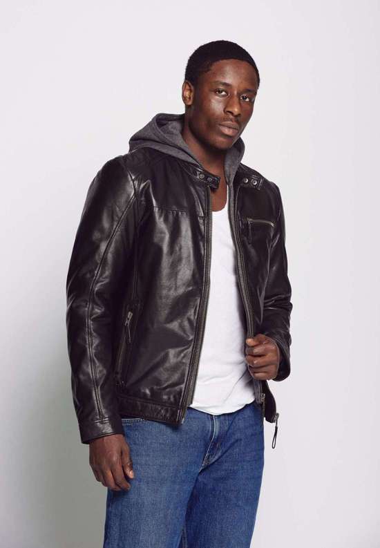 Кожаная куртка 3102052