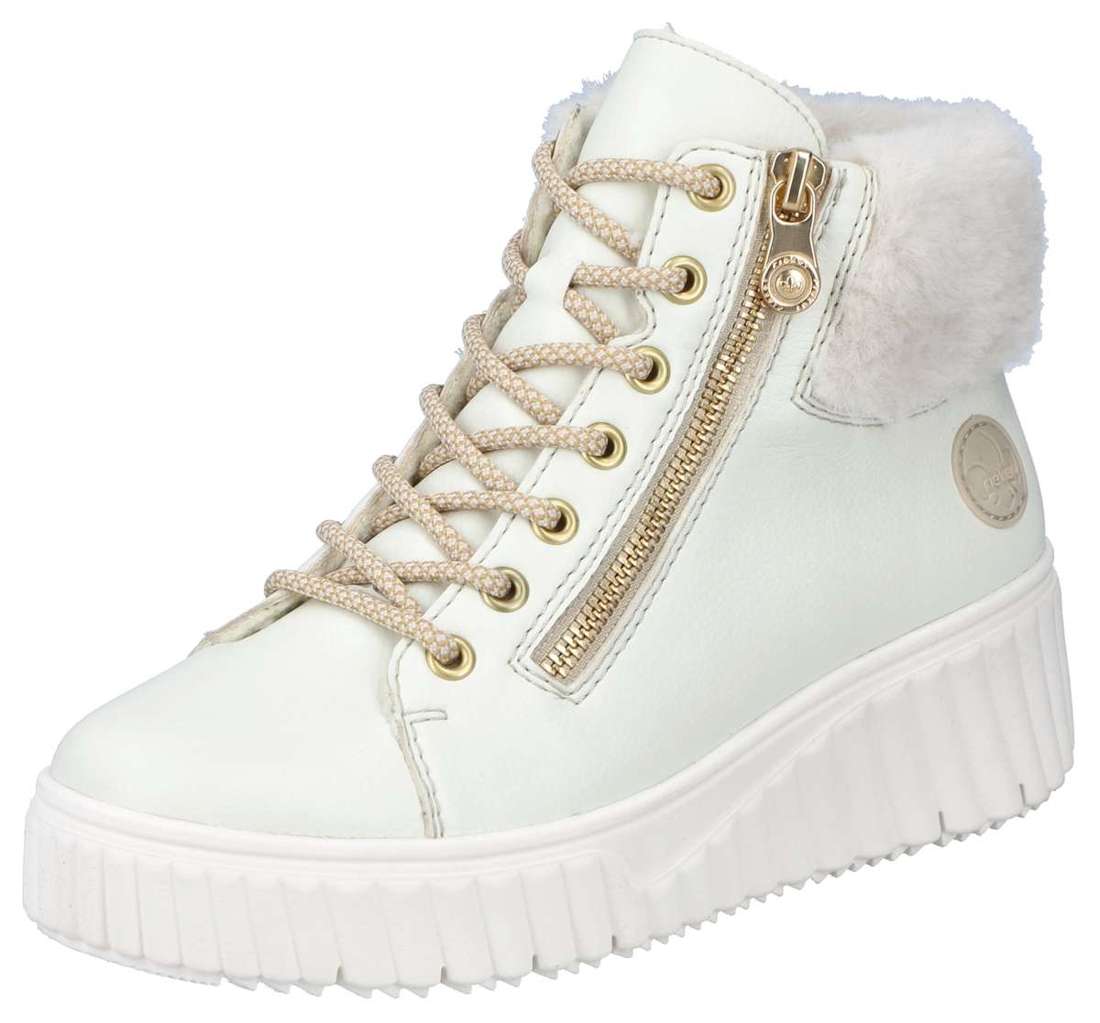 Зимние ботинки