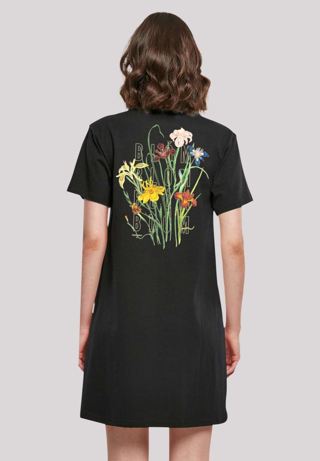 Платье-рубашка Blóm Blumenstrauss T-Shirt Kleid
