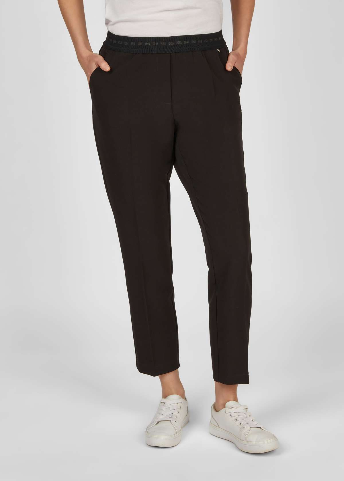 Брюки из джерси Hose mit Bugelfalten