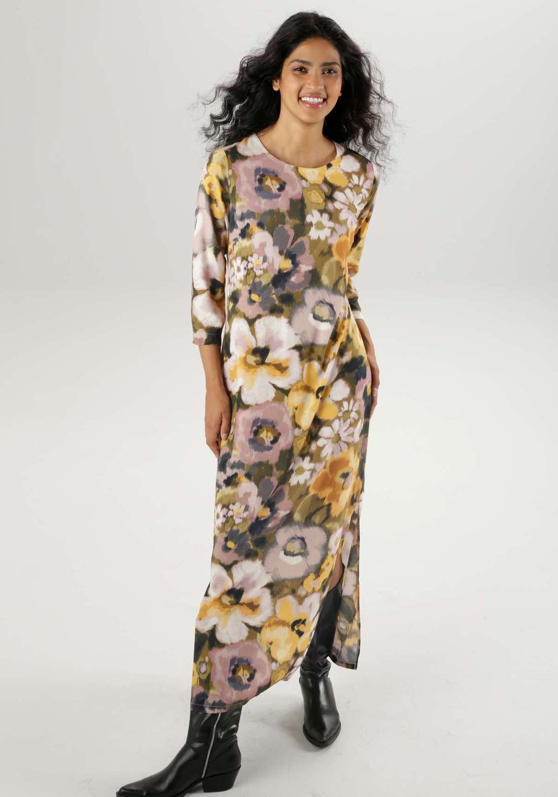 Платье-макси с цветочным принтом в стиле батик - каждое изделие уникально