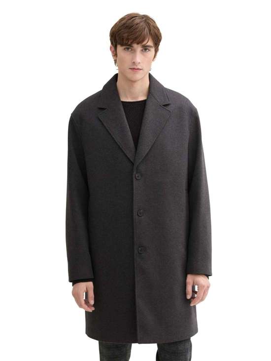 Шерстяное пальто с воротником с лацканами