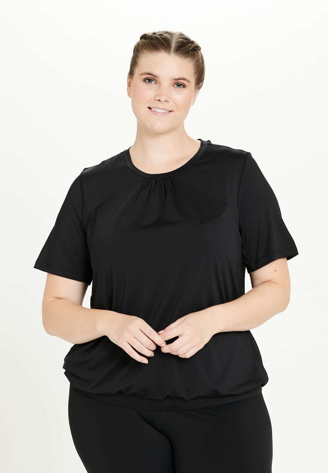 Функциональная рубашка с изящными укороченными деталями. Cella W