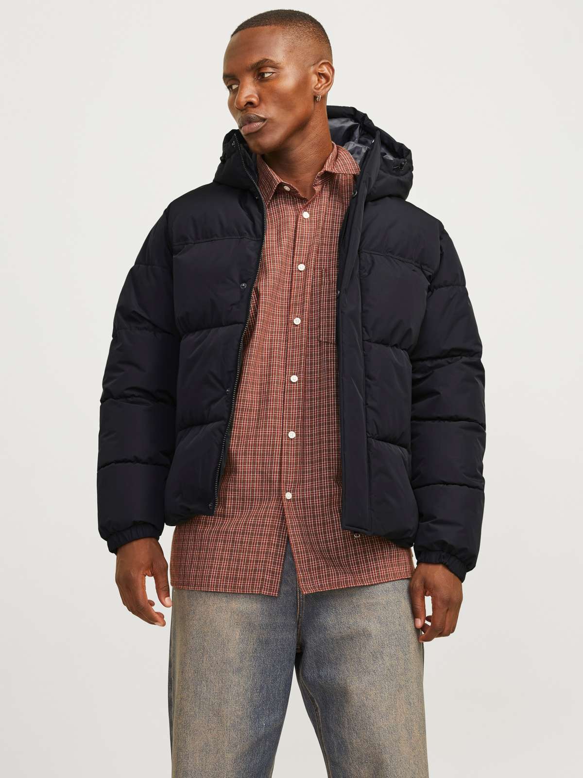 Стеганая куртка с капюшоном JJEBRADLEY PUFFER HOOD SN