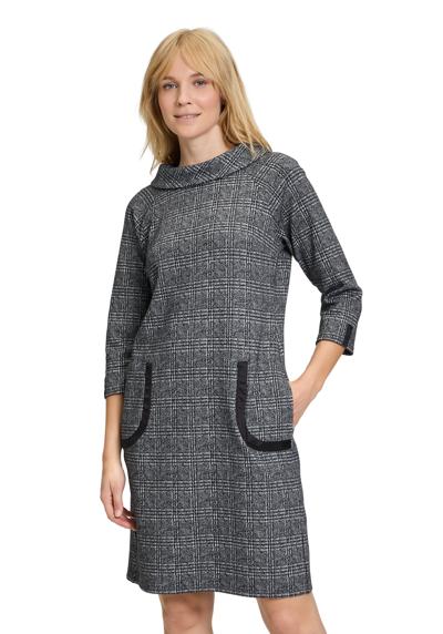 спортивное платье Sweatkleid mit Kragen