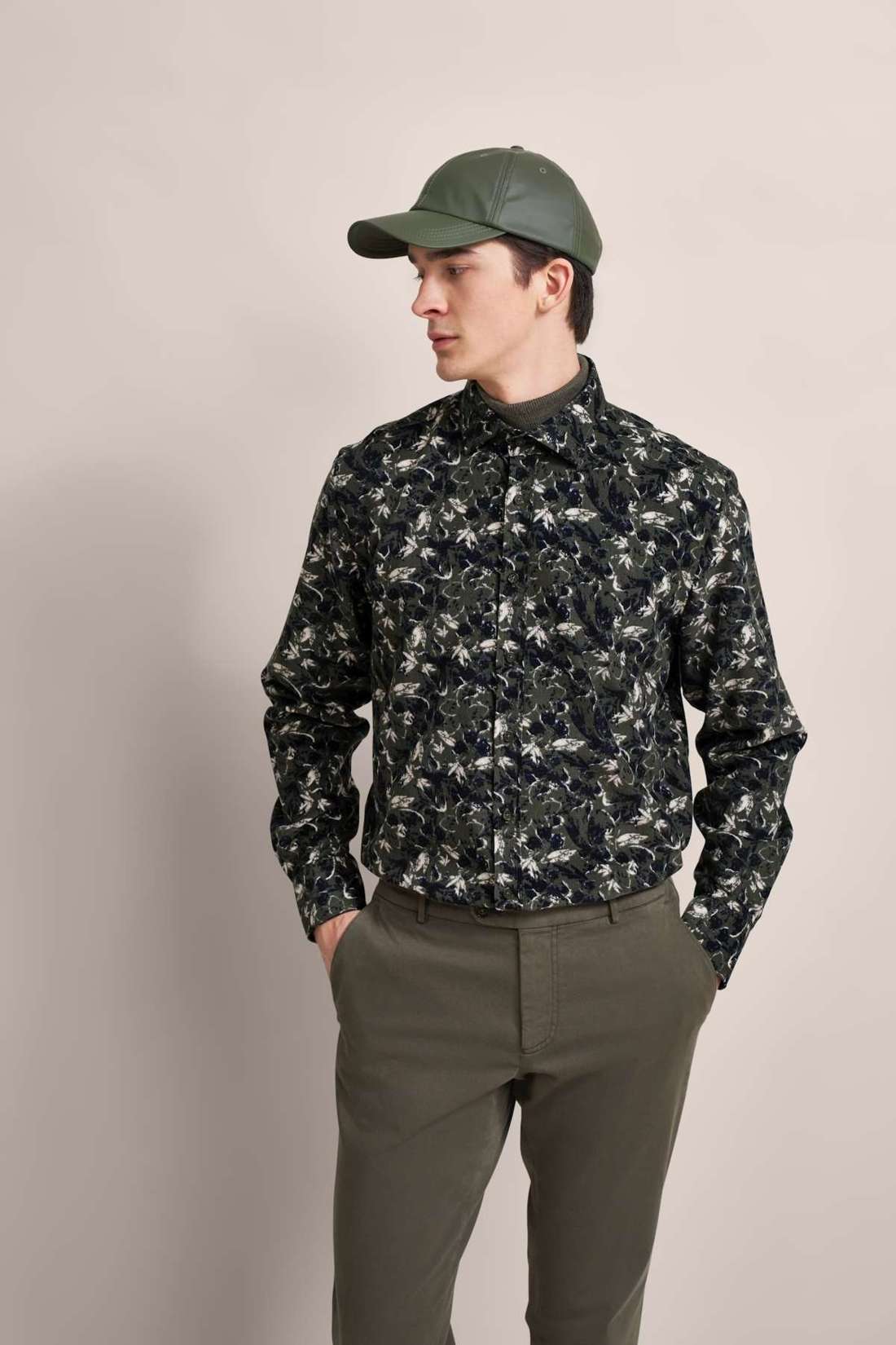 Рубашка с длинными рукавами и графическим принтом