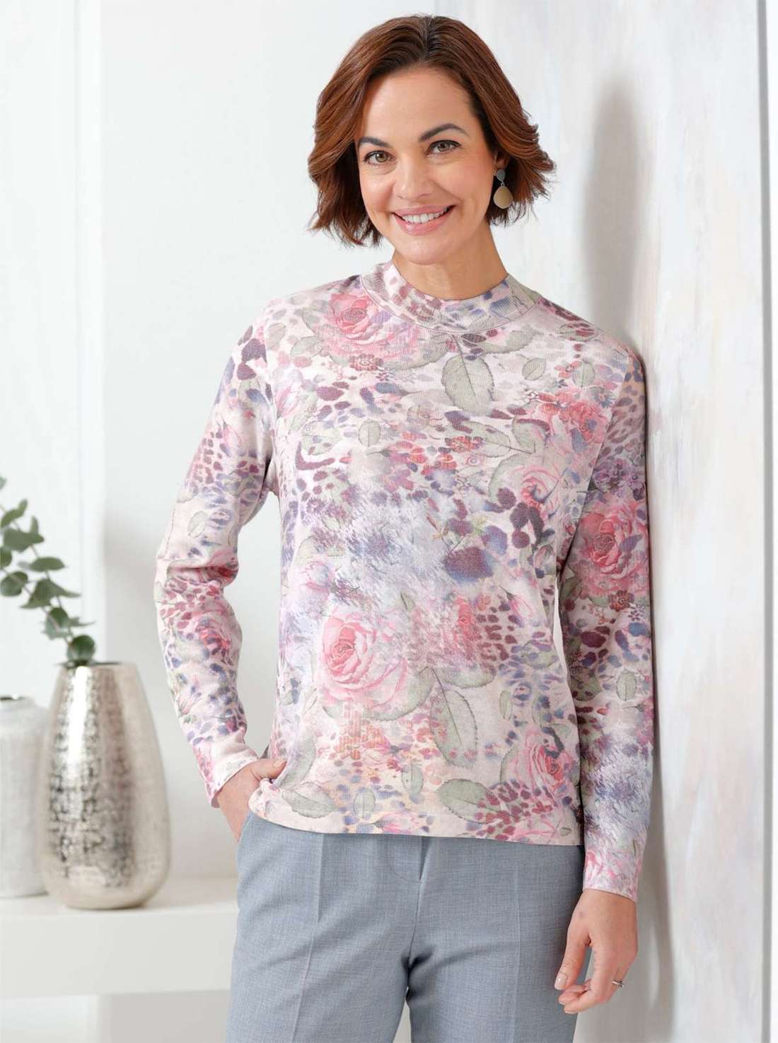 Свитер с воротником-стойкой Pullover